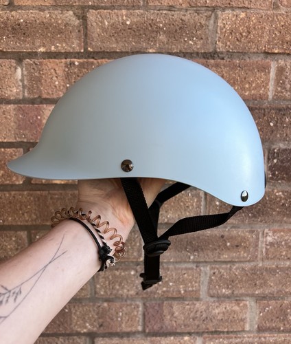 New dashel medium helmet - new,